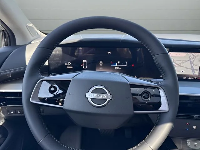 New 2026 Super Black Nissan Platinum image 13