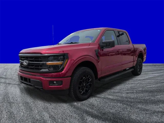 Certified Used 2025 Rapid Red Metallic Tinted Clearcoat Ford XLT image 8