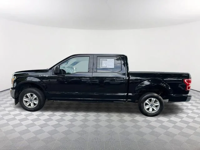 Used 2020 Black Ford XL image 8