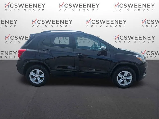 Used 2022 Mosaic Black Metallic Chevrolet LT image 6