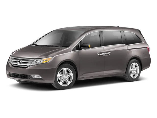 2013 Honda Odyssey Touring's photo