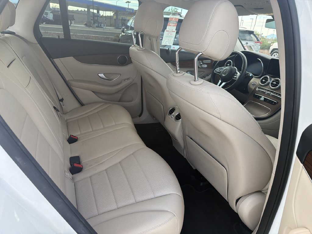 2022 Mercedes-Benz GLC GLC300 - Photo 29