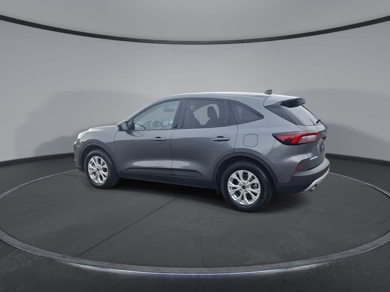 Used 2025 Light Blue Clearcoat Metallic Ford Active image 6