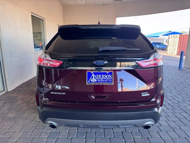 Certified Used 2020 Burgundy Ford SEL image 4