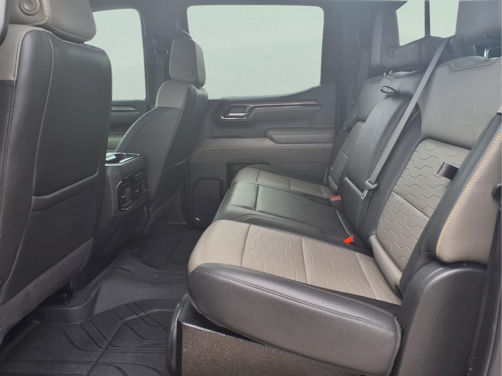 Used 2024 Black Chevrolet ZR2 image 13