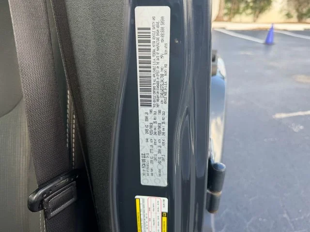 Used 2016 Gray Jeep Unlimited Sahara image 17