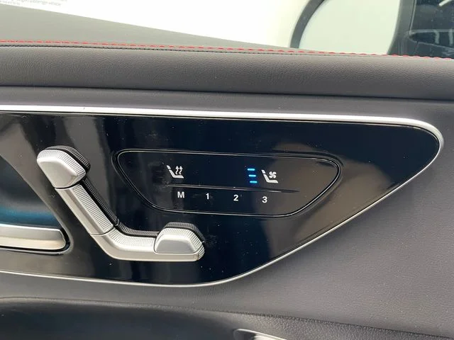 New 2026 MANUFAKTUR Alpine Grey Mercedes-Benz GLC 43 AMG® image 38