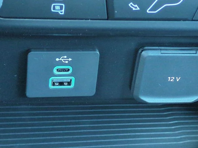New 2026 Avalanche Ford F-250® XLT image 21