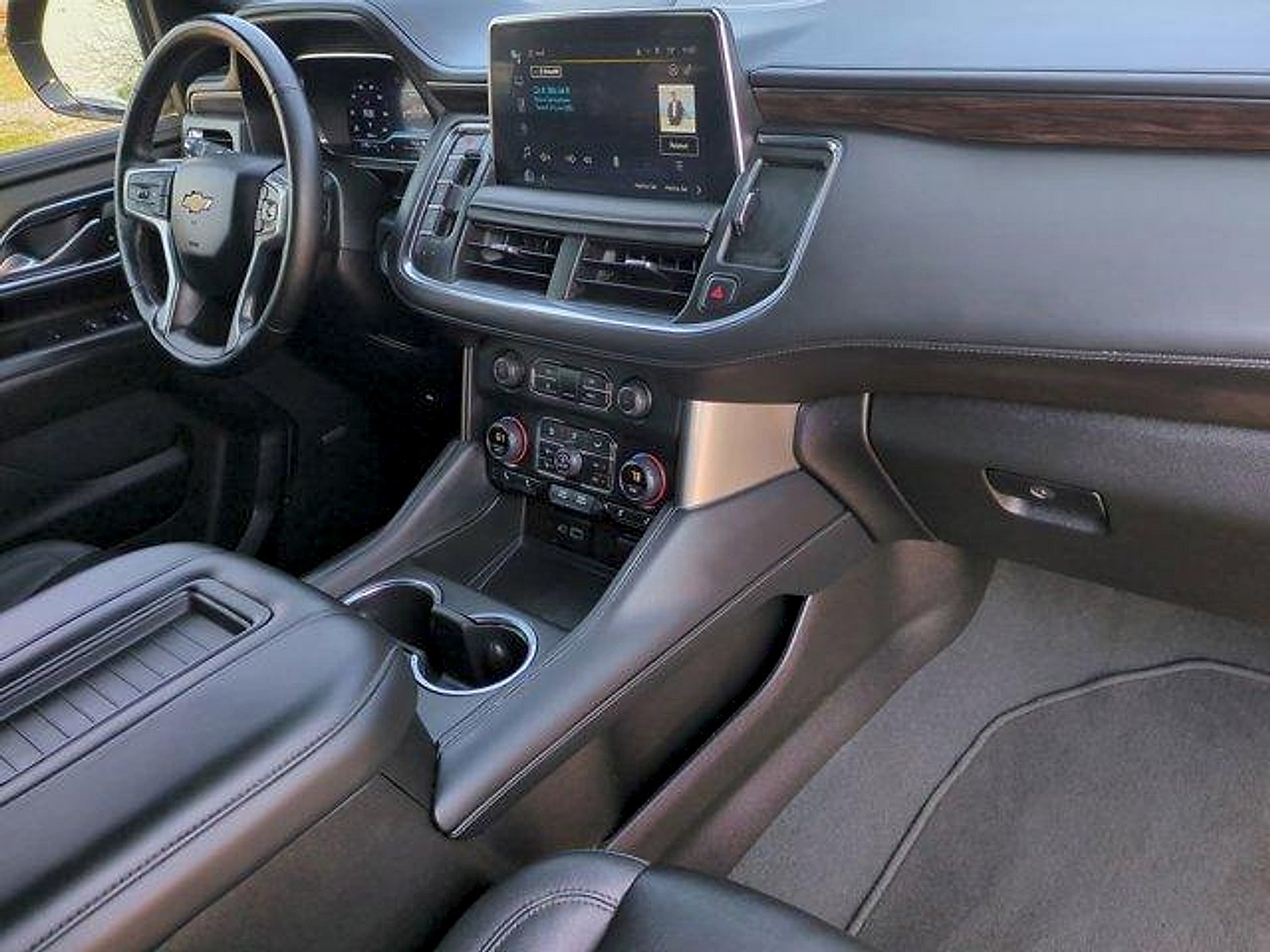 2024 Chevrolet Tahoe LT - Photo 29