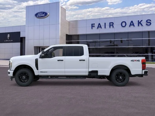 New 2026 Oxford White Ford XL image 3