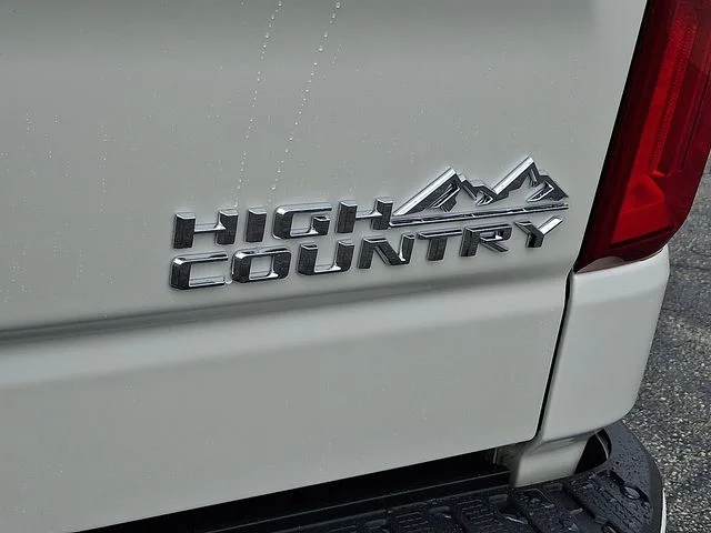 Used 2020 Beige Chevrolet High Country image 33