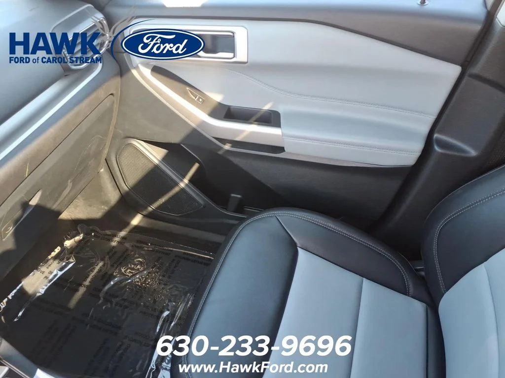 Used 2024 Black Ford XLT image 23