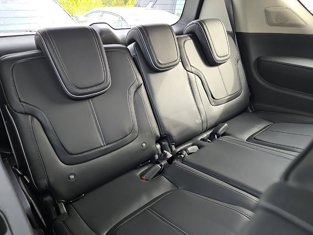 Used 2025 Blue INFINITI SENSORY image 14