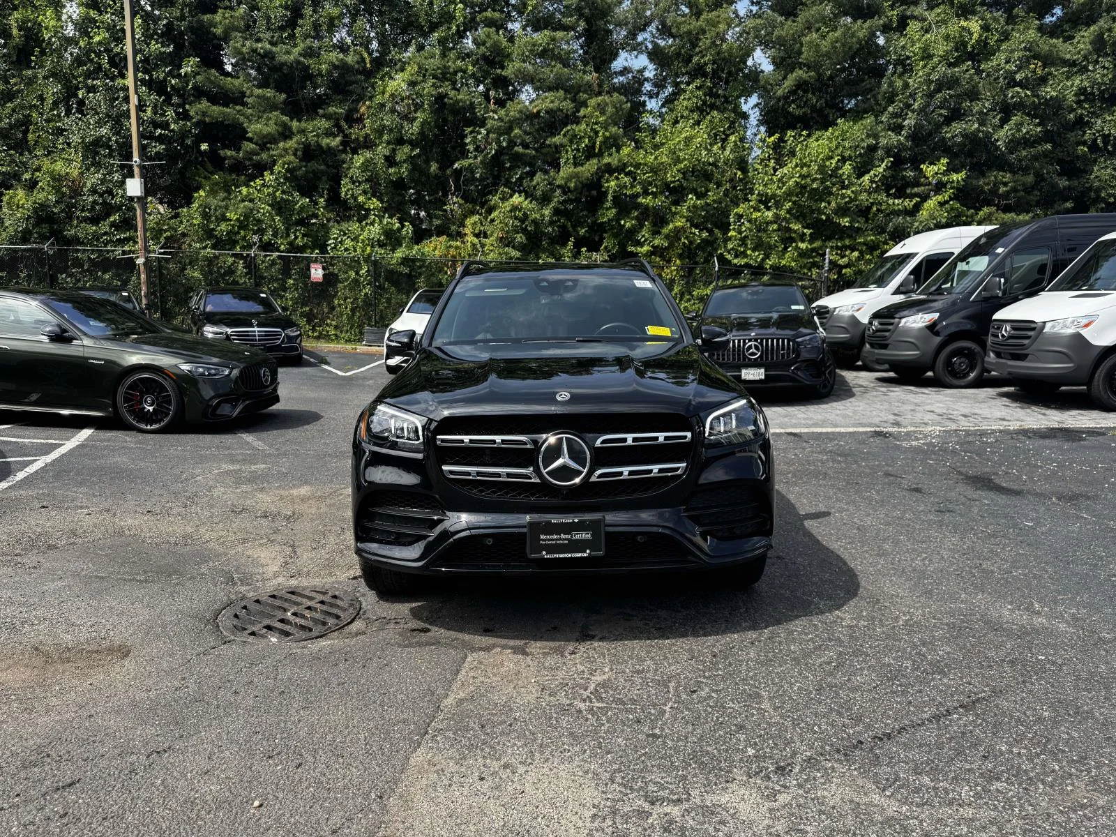 Used 2022 Black Mercedes-Benz GLS 450 image 2