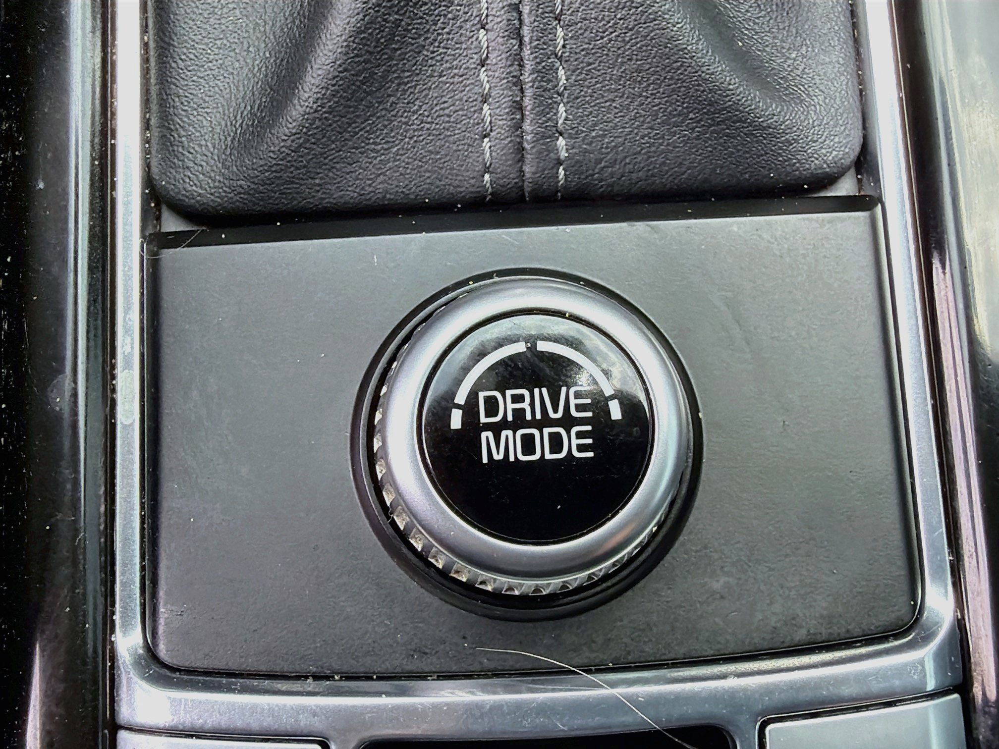 Used 2020 Ebony Black Kia SX image 48