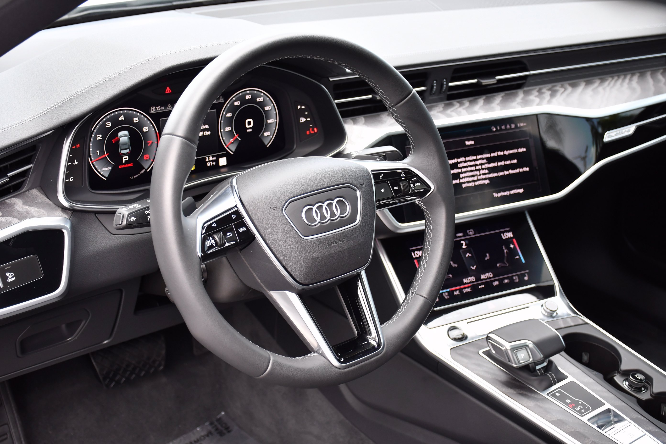 2025 Audi A6 Premium - Photo 24
