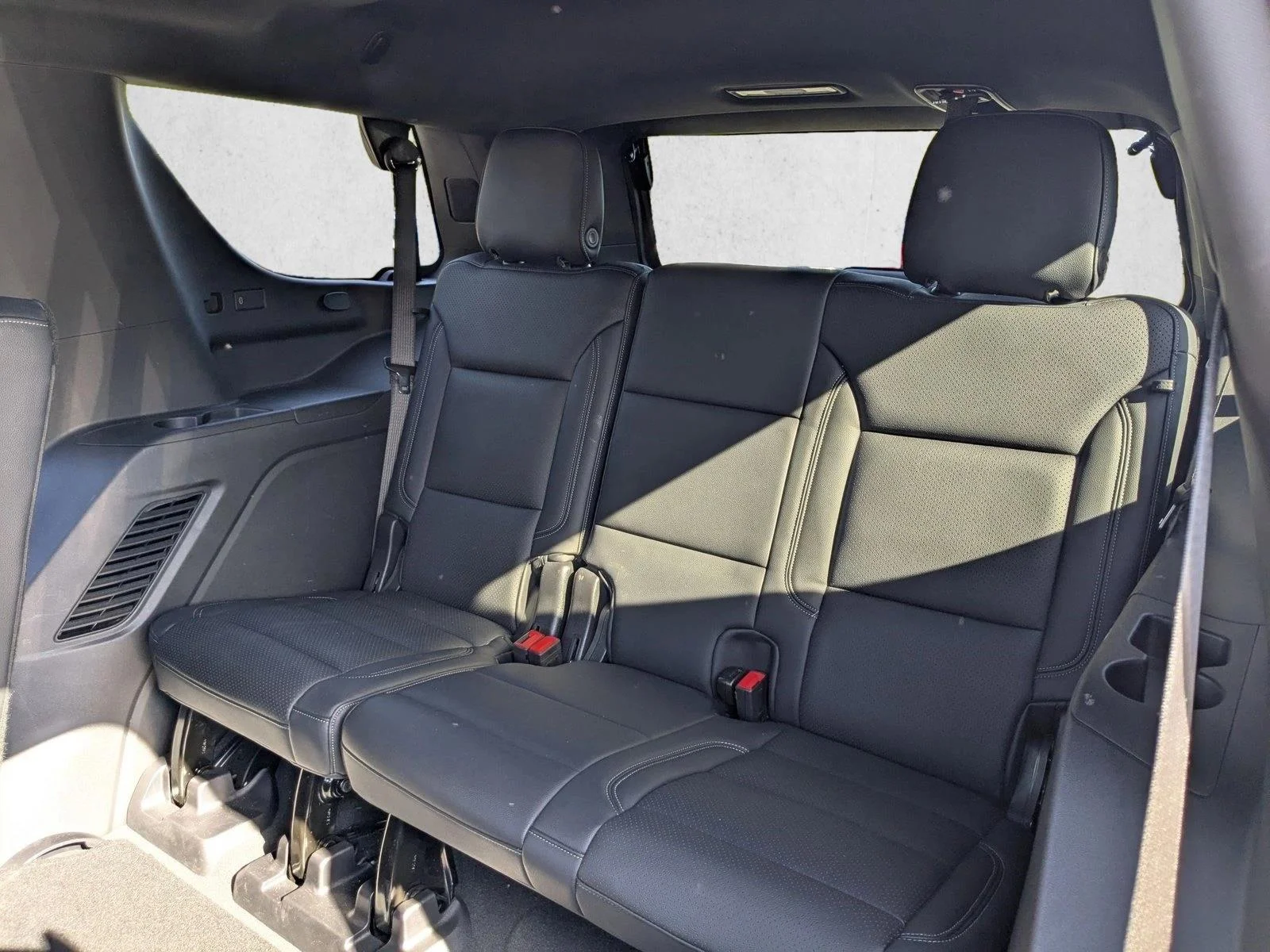 Used 2025 Black Chevrolet LS image 20