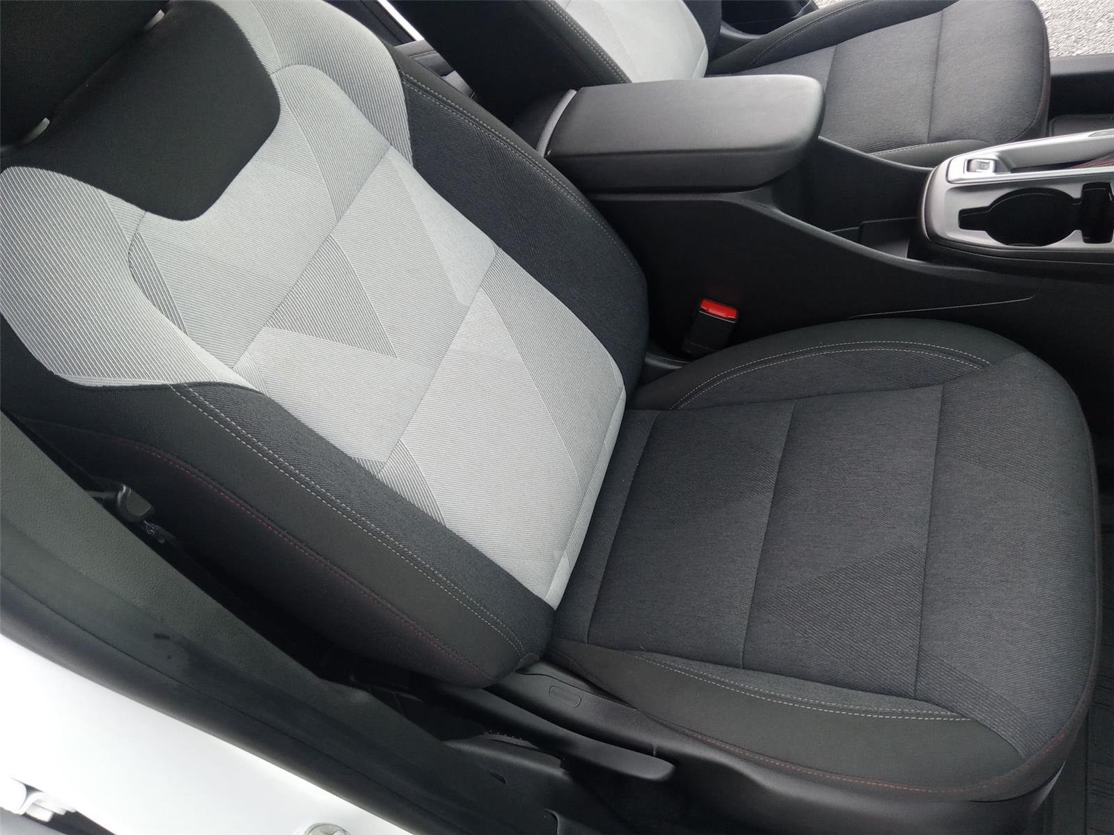 Used 2024 Summit White Chevrolet 1RS image 12