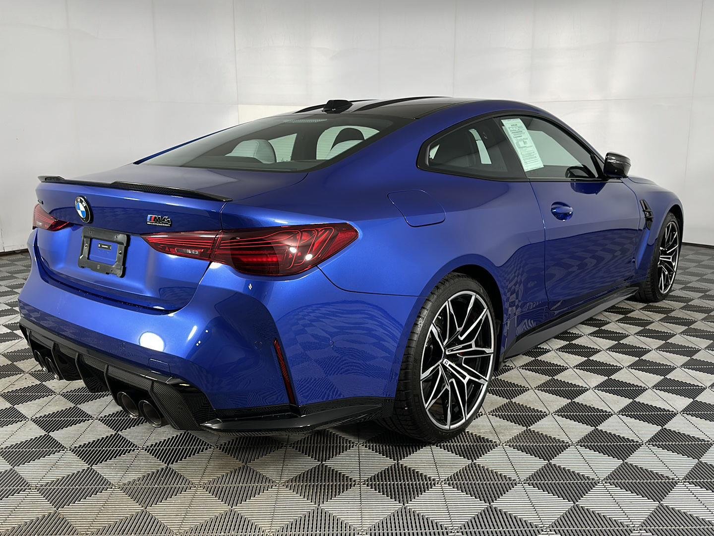 Used 2027 Portimao Blue Metallic BMW Competition xDrive image 27