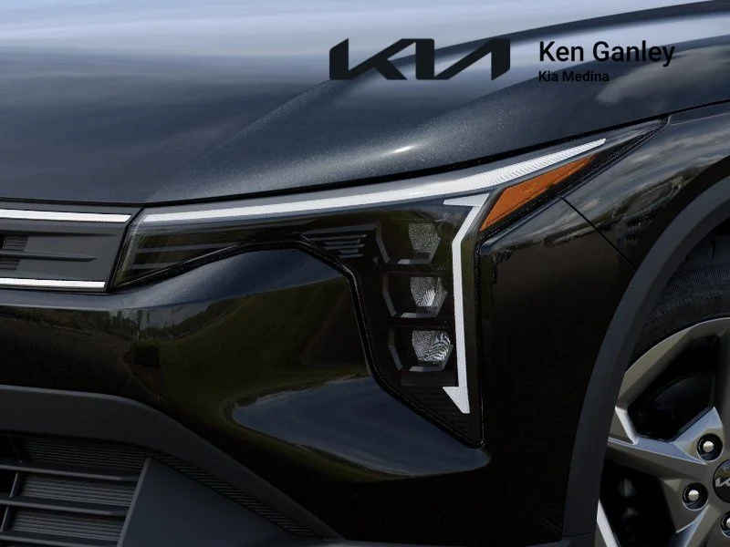 New 2026 Aurora Black Pearl Kia LXS image 10