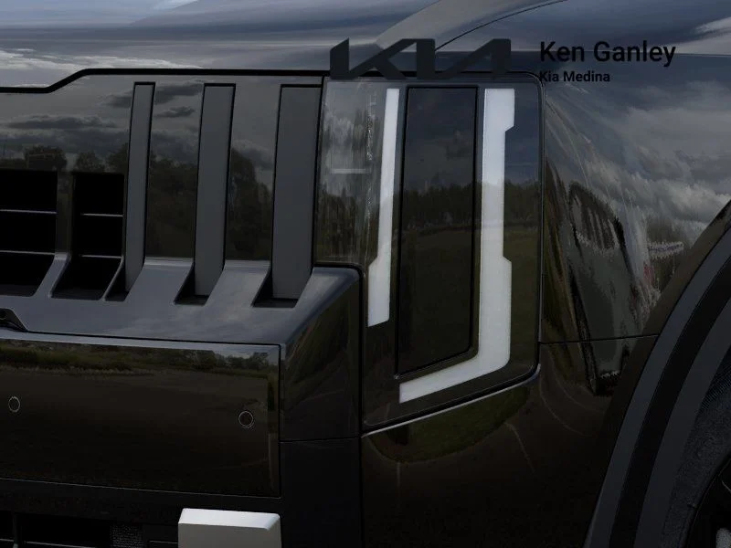 New 2027 Ebony Black Kia LX image 10