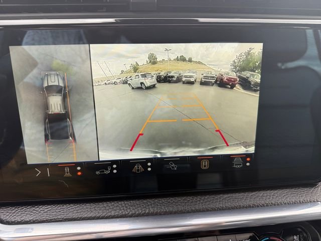 Used 2024 White GMC Denali image 17