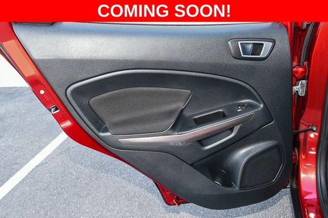 Used 2019 Red Ford SE image 19