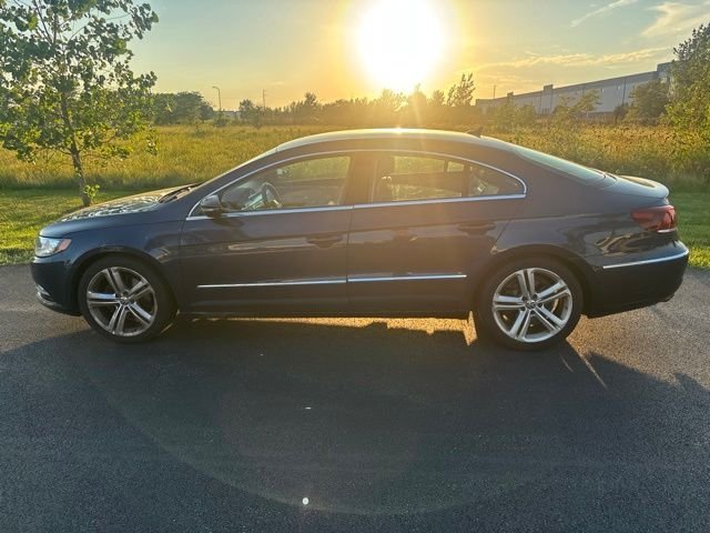 Used 2013  Volkswagen 2.0T Sport Plus image 7