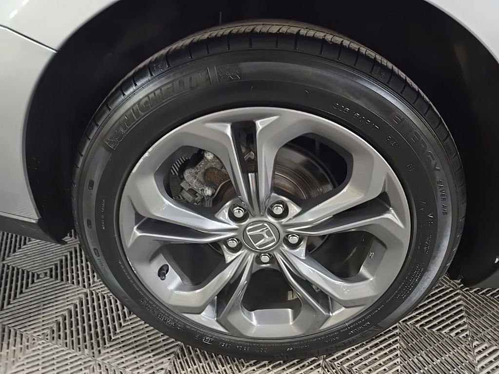 Used 2023 Gray Honda EX image 14