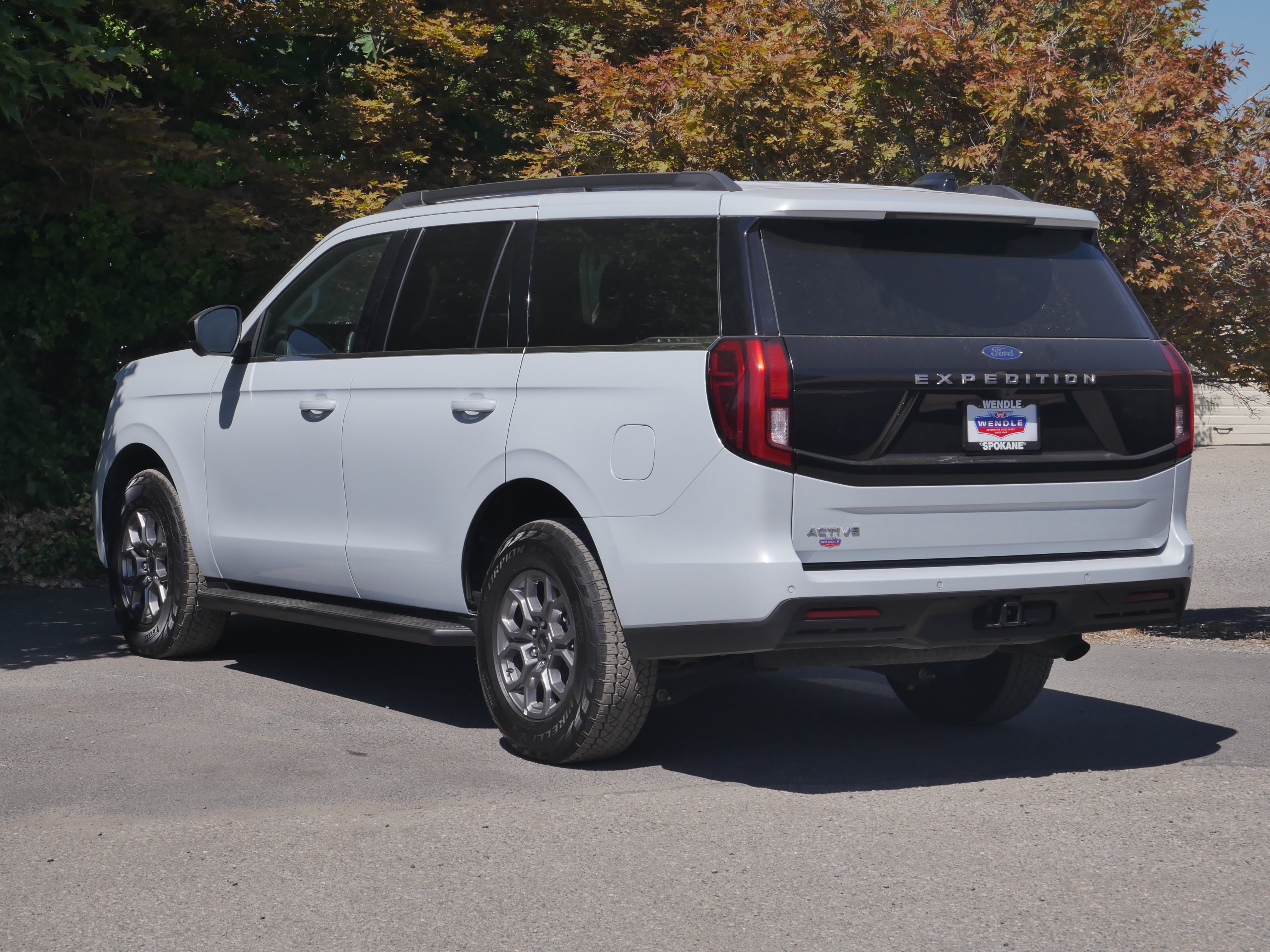Certified Used 2025 Space Silver Ford Active image 14