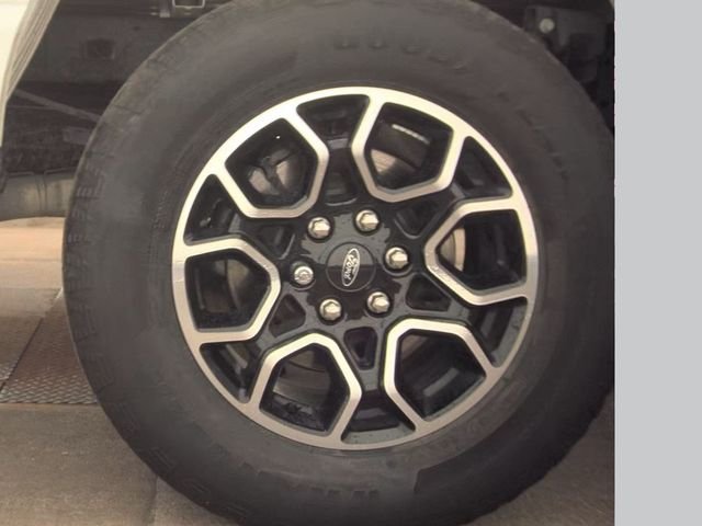 Used 2023 White Ford XLT image 23