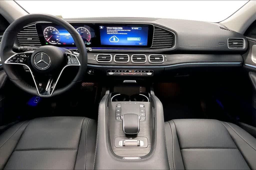 Certified Used 2026 Polar White Mercedes-Benz GLS 450 image 15