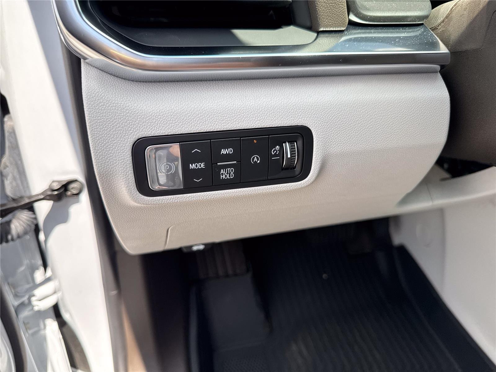 New 2026 Glacier White Tricoat GMC Denali image 19