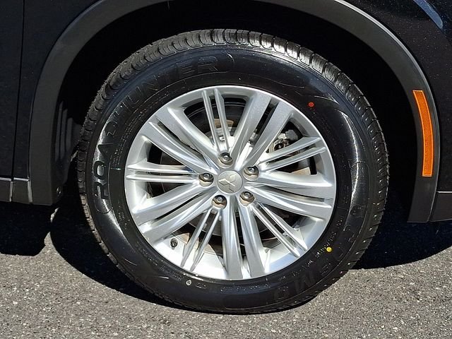 Used 2022 Black Mitsubishi ES image 9