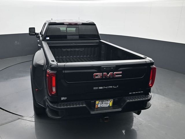 Used 2022 Black GMC Denali image 18