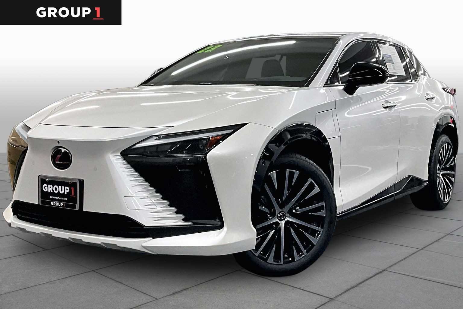 2023 Lexus RZ 450e Luxury