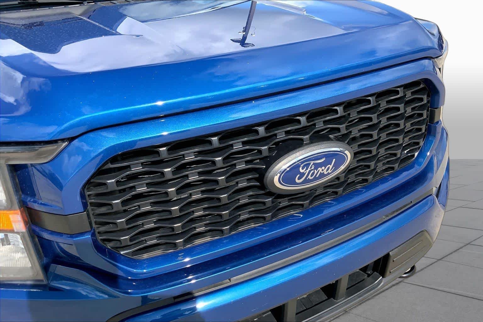 Used 2023 Atlas Blue Metallic Ford XL image 29