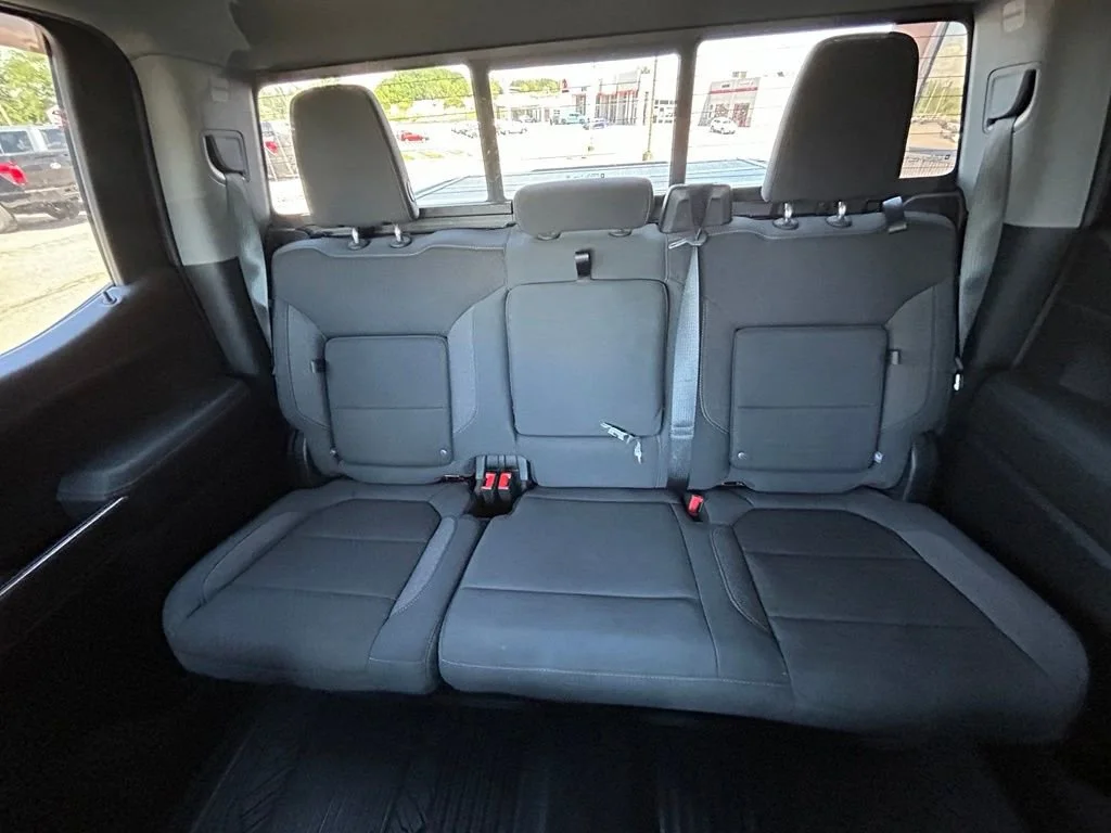 Used 2020 CAJUN RED TINTCOAT Chevrolet RST image 14