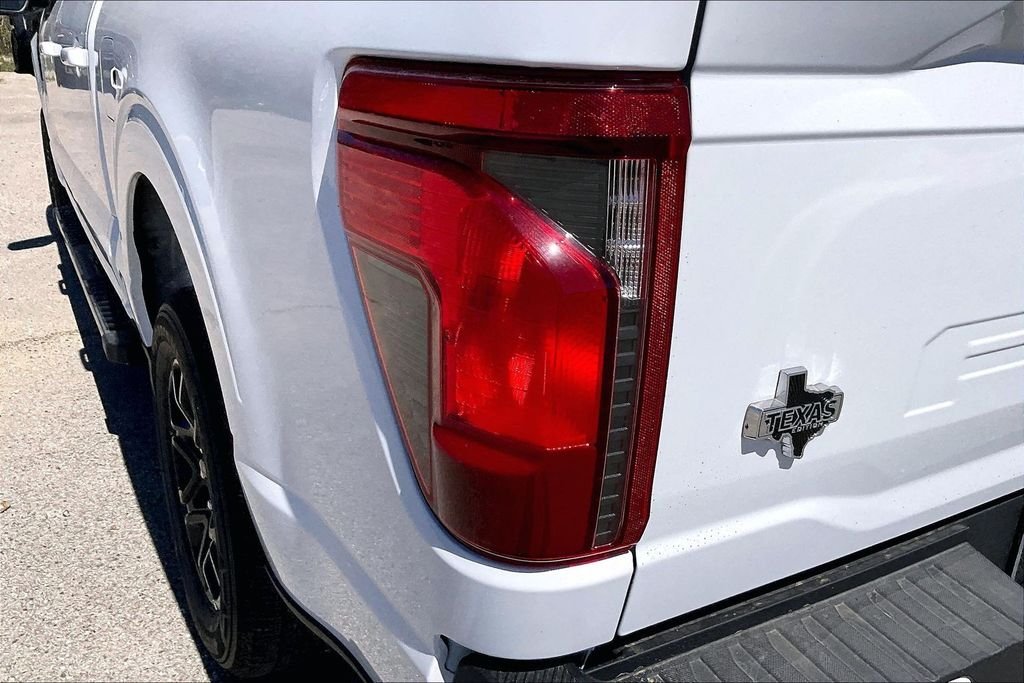 New 2026 Ford F-150 XLT 4D SuperCrew