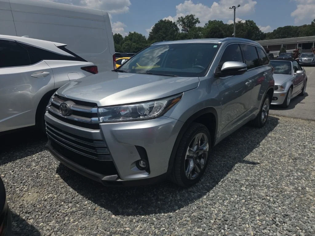 Used 2019 Silver Toyota Limited Platinum image 1