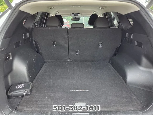Used 2024 White Hyundai SEL image 14