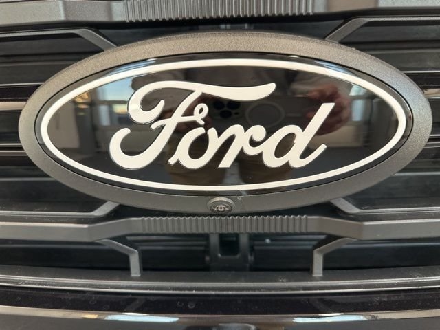 New 2025 White Ford XLT image 3