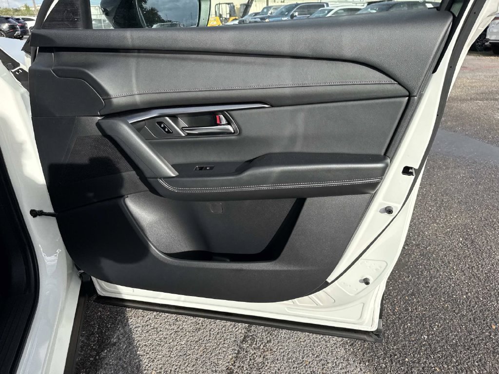 New 2026 Rhodium White Metallic Mazda 2.5 S Select AWD image 12