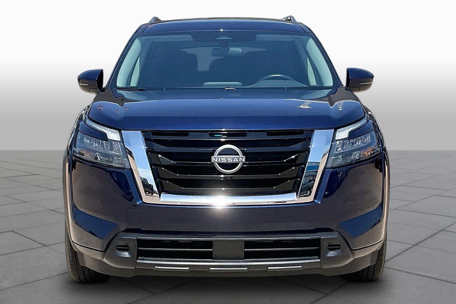 Pre-Owned 2025 Nissan Pathfinder SV
