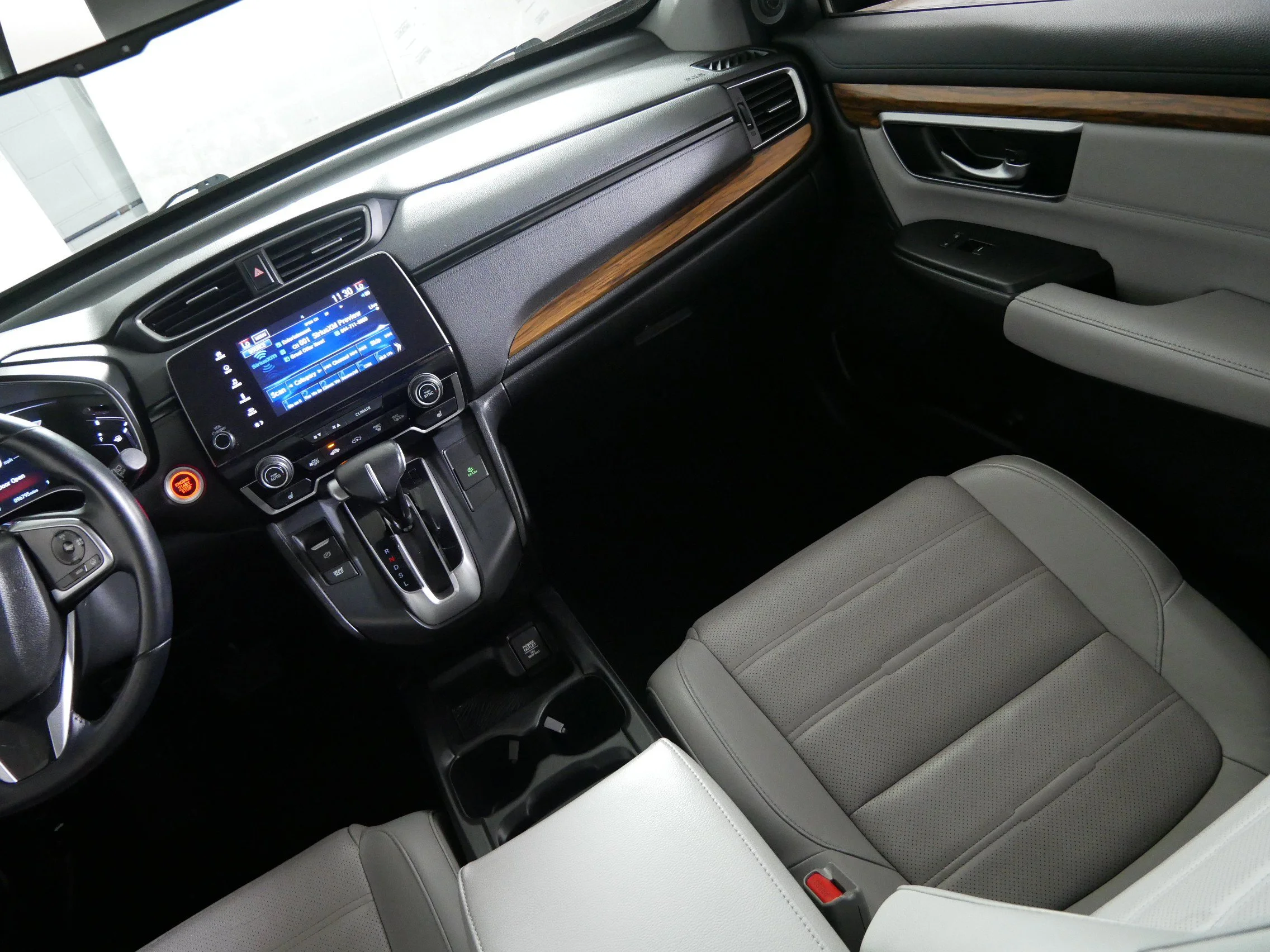 Used 2017 Gray Honda Touring image 11
