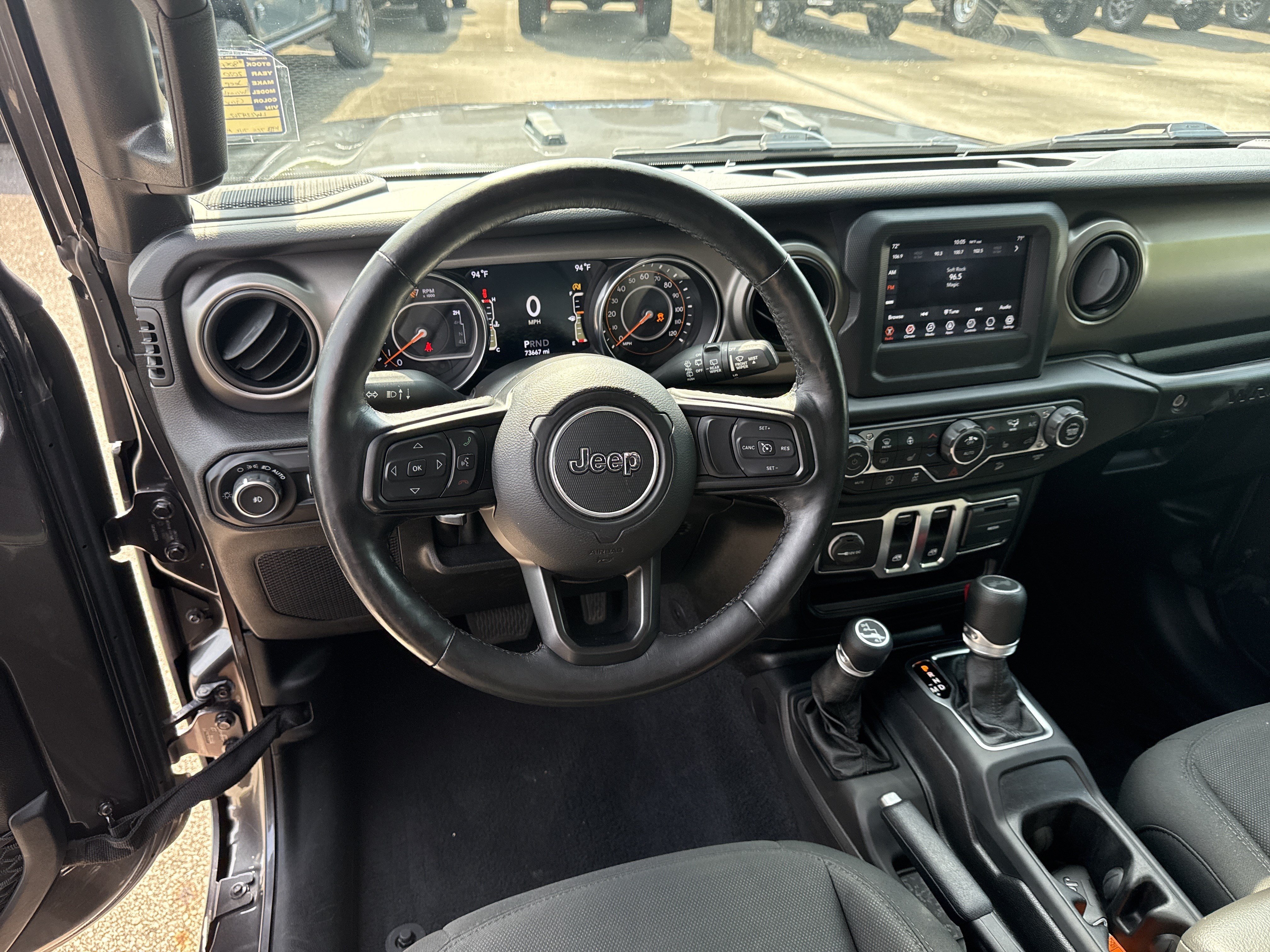 Used 2020 Granite Crystal Metallic Clearcoat Jeep Willys image 20