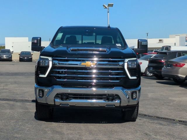 2026 Chevrolet Silverado 2500 HD LTZ - Photo 4