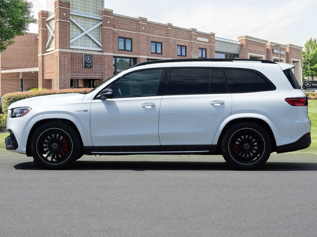 New 2026 MANUFAKTUR Moonlight White Metallic Mercedes-Benz GLS 63 AMG® image 64