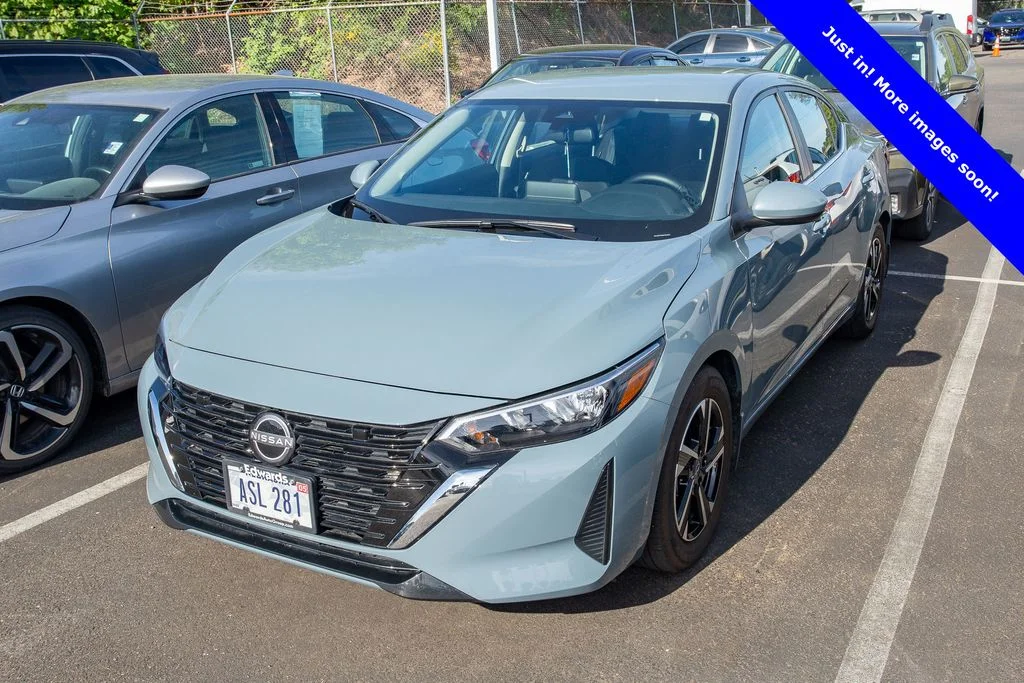 2025 Nissan Sentra SV CVT's photo