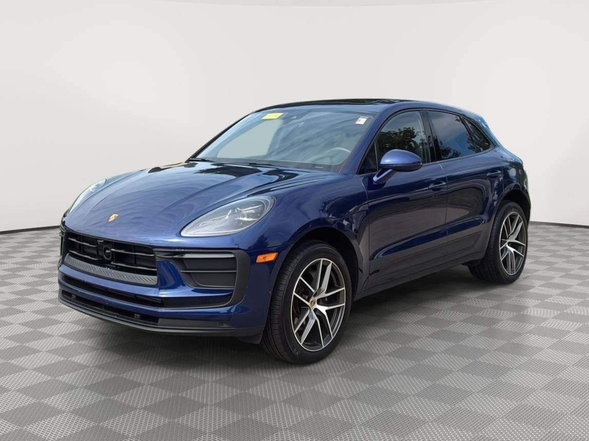 2022 Porsche Macan
